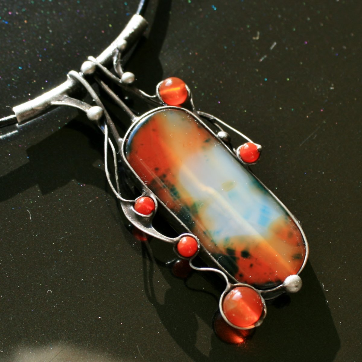 Barvy - achát, karneol  