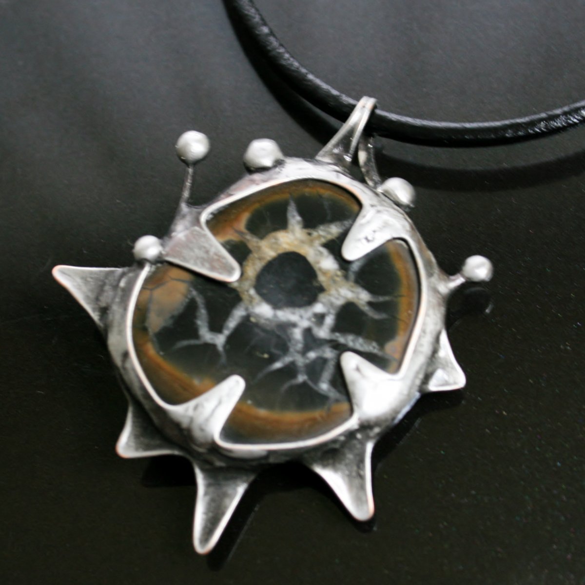 Z dávnověku - septárie