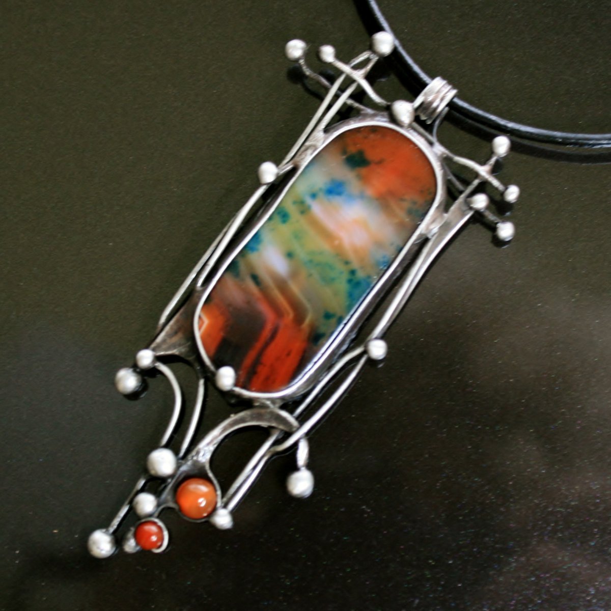 Barvy - achát, karneol