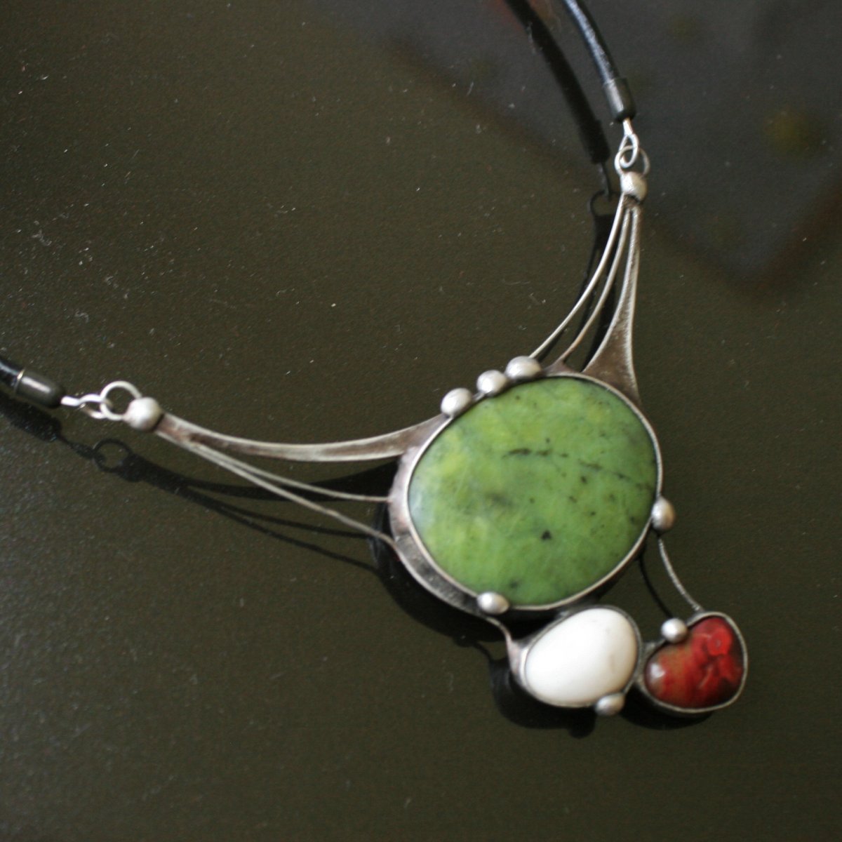 Kamínek ke kamínku - chryzopras, achát