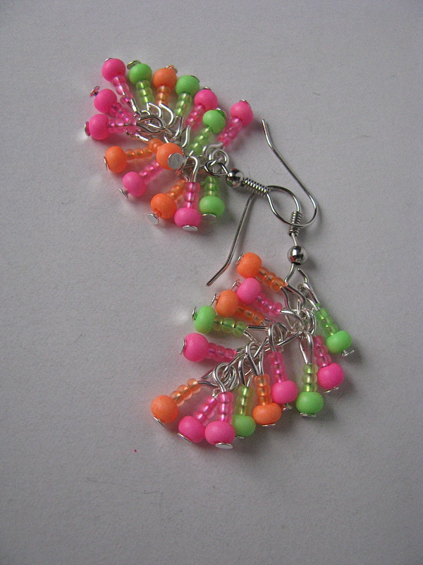 takové veselé...naušničky