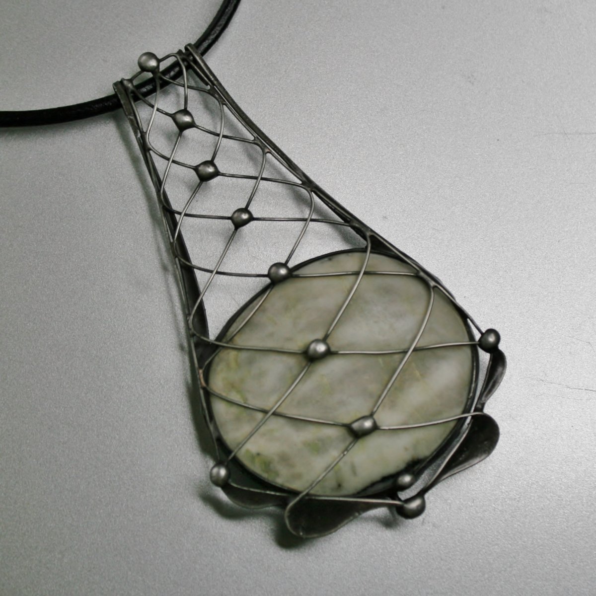 Spoutaný - jaspis picasso