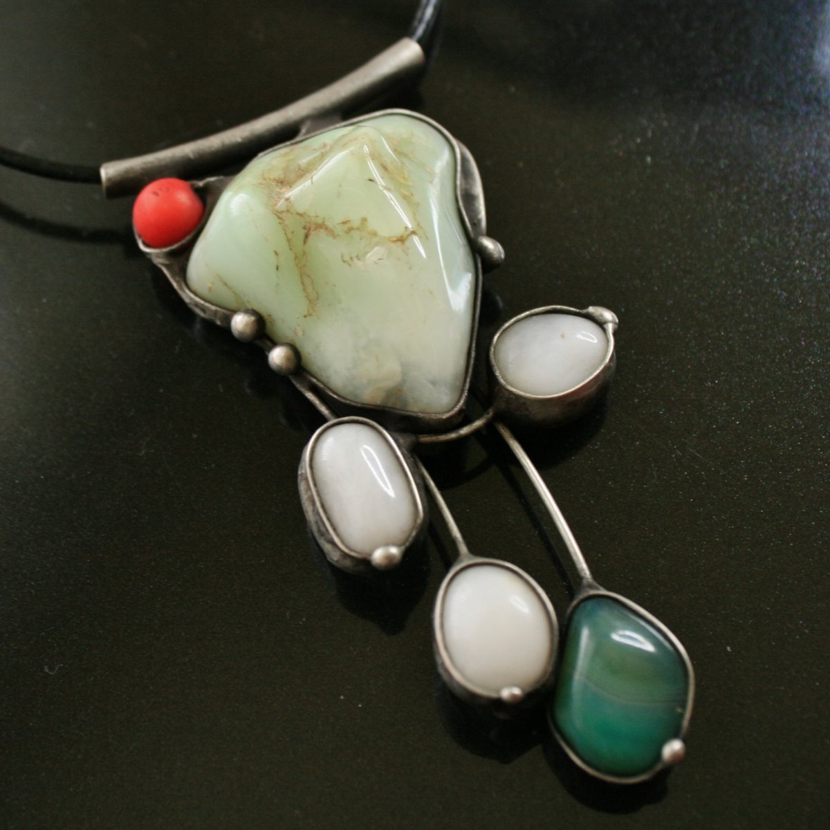 Kamínek ke kamínku - chryzopras, achát