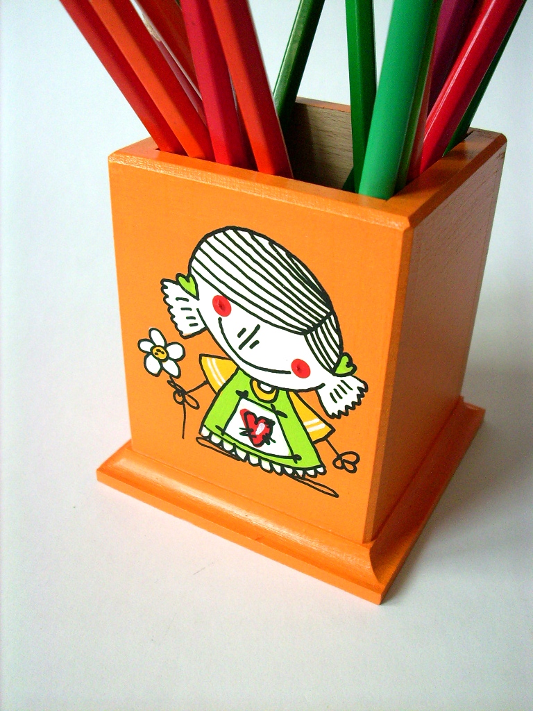Stojánek na tužky... no.170