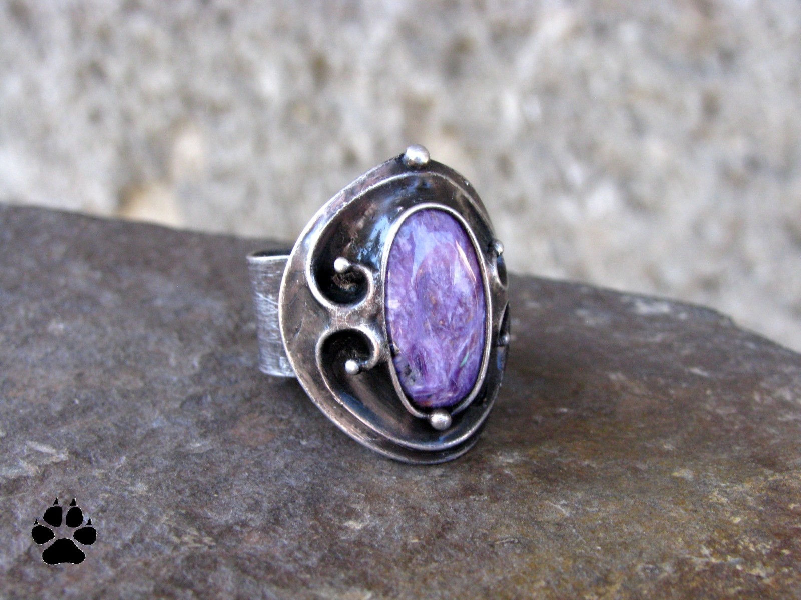 Prsten Viola - čaroit