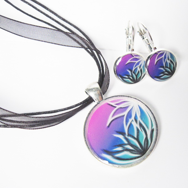 Sada fialové květy