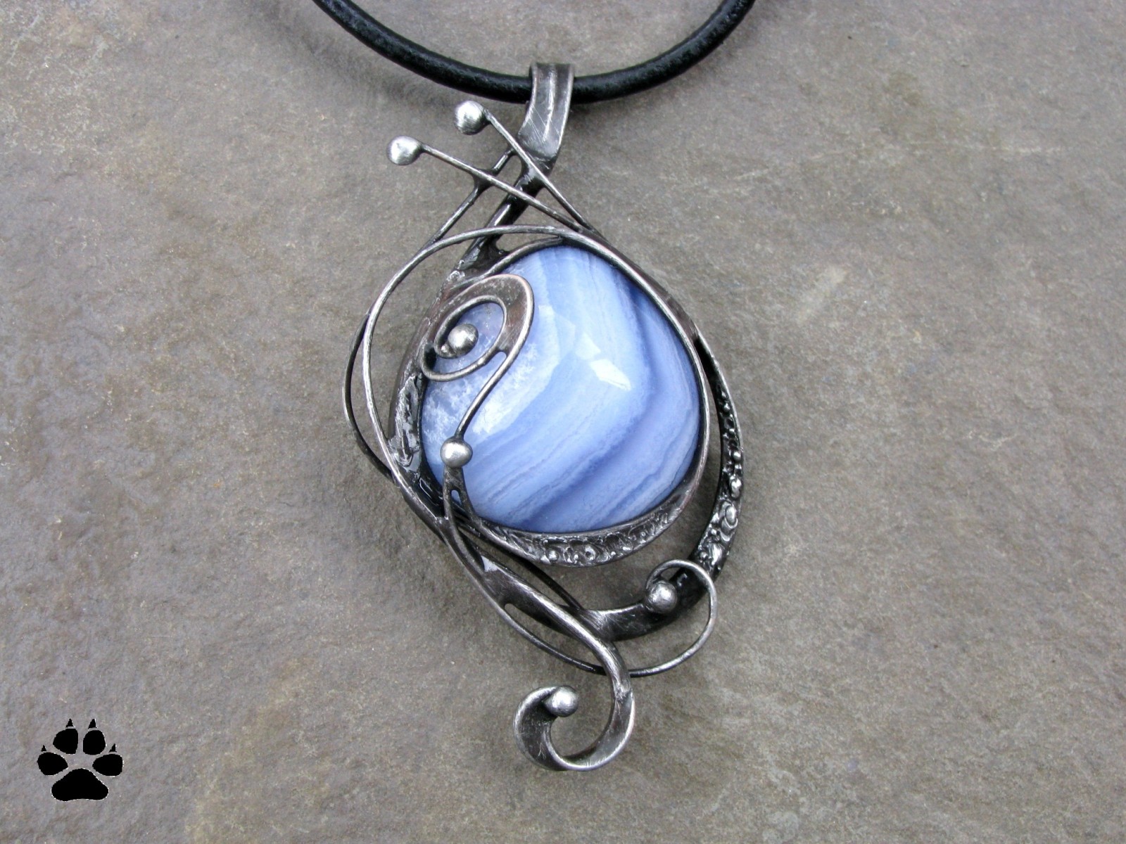 Melodie z hlubin - chalcedon