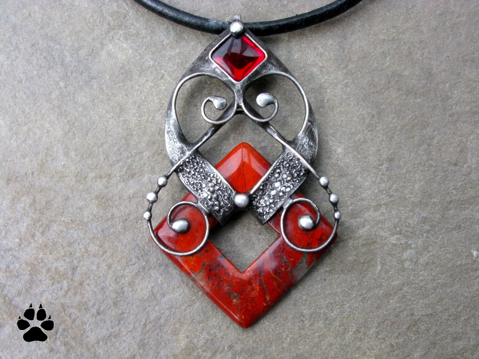 L.O.V.E. - jaspis a sklo