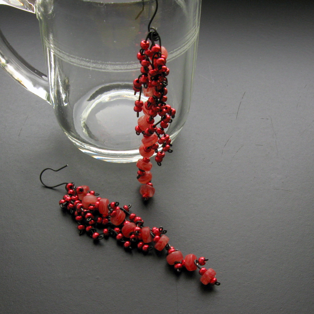 Náušnice extravagantní malinové