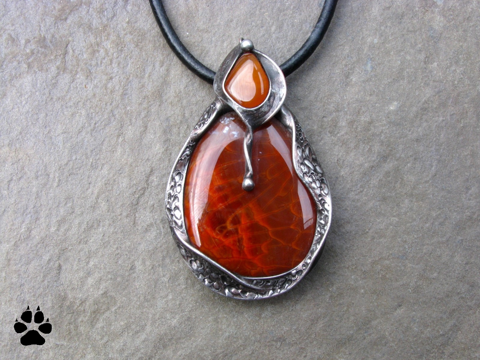 Dračí slza - achát ohnivý