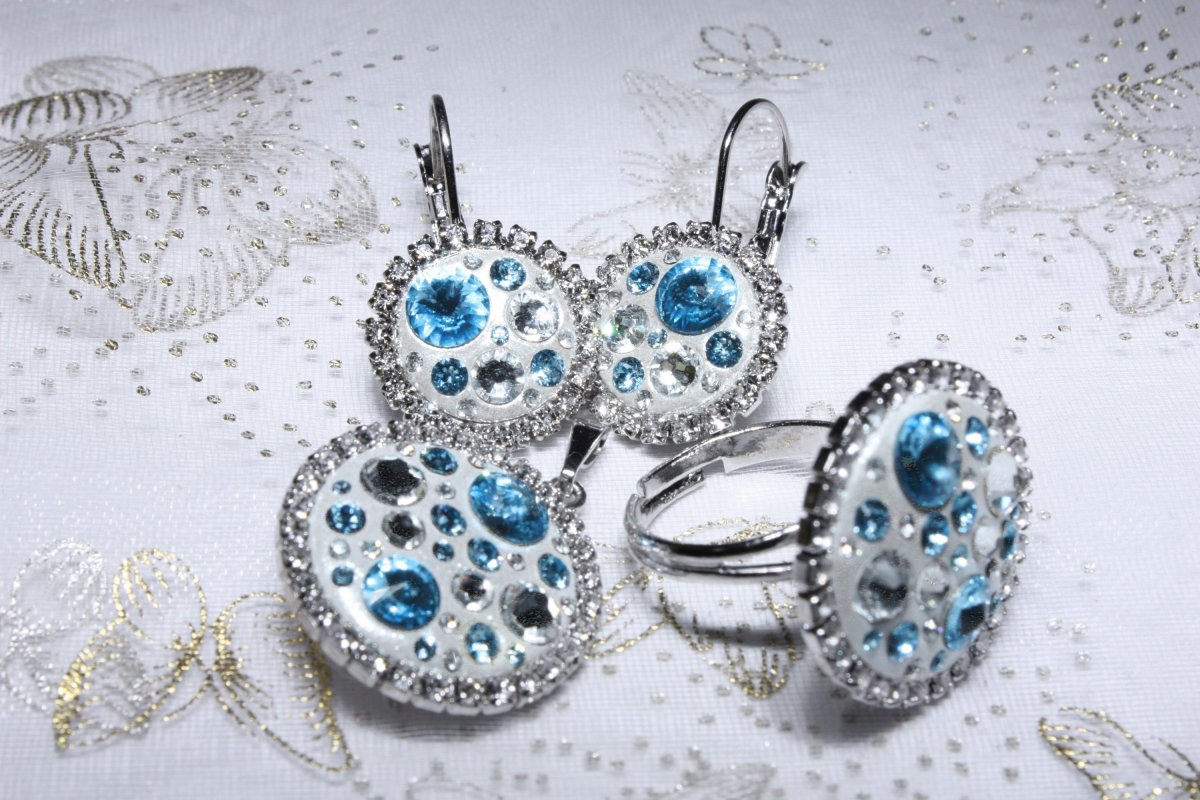 Kulatá štrasová sada