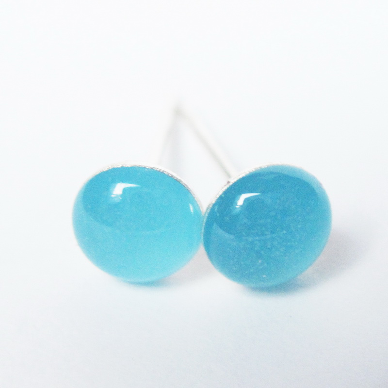 Malé modré svítící