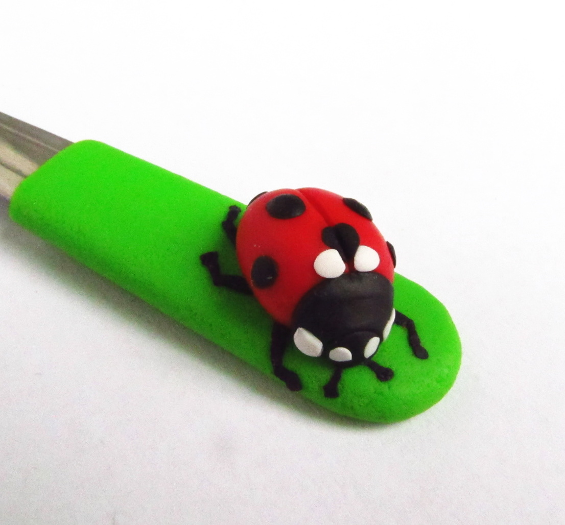 Lžička s beruškou - I