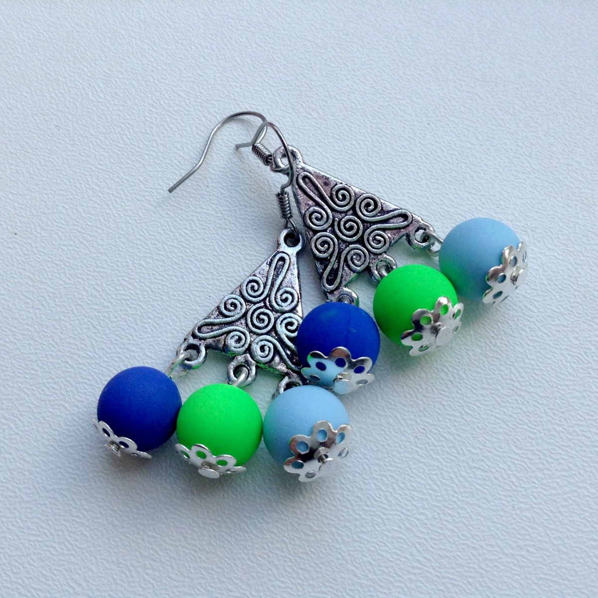 Chrpy v neonu - náušnice