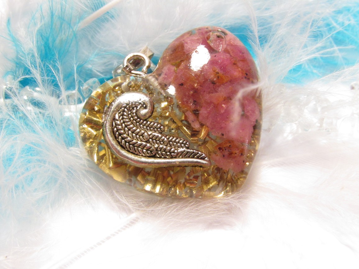 Orgonit - Andělská láska s rubínem