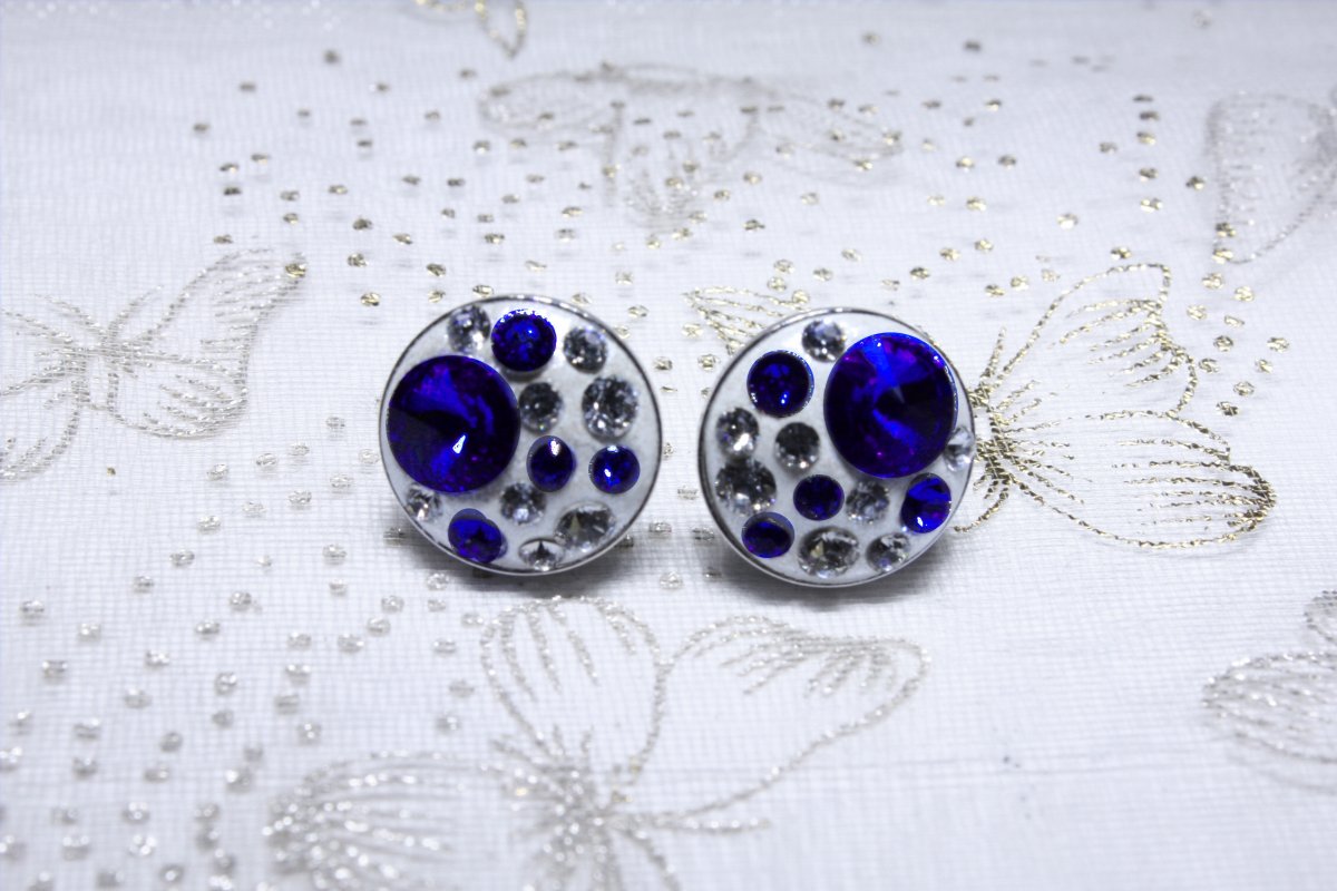 Malé tmavě modré náušnice 2