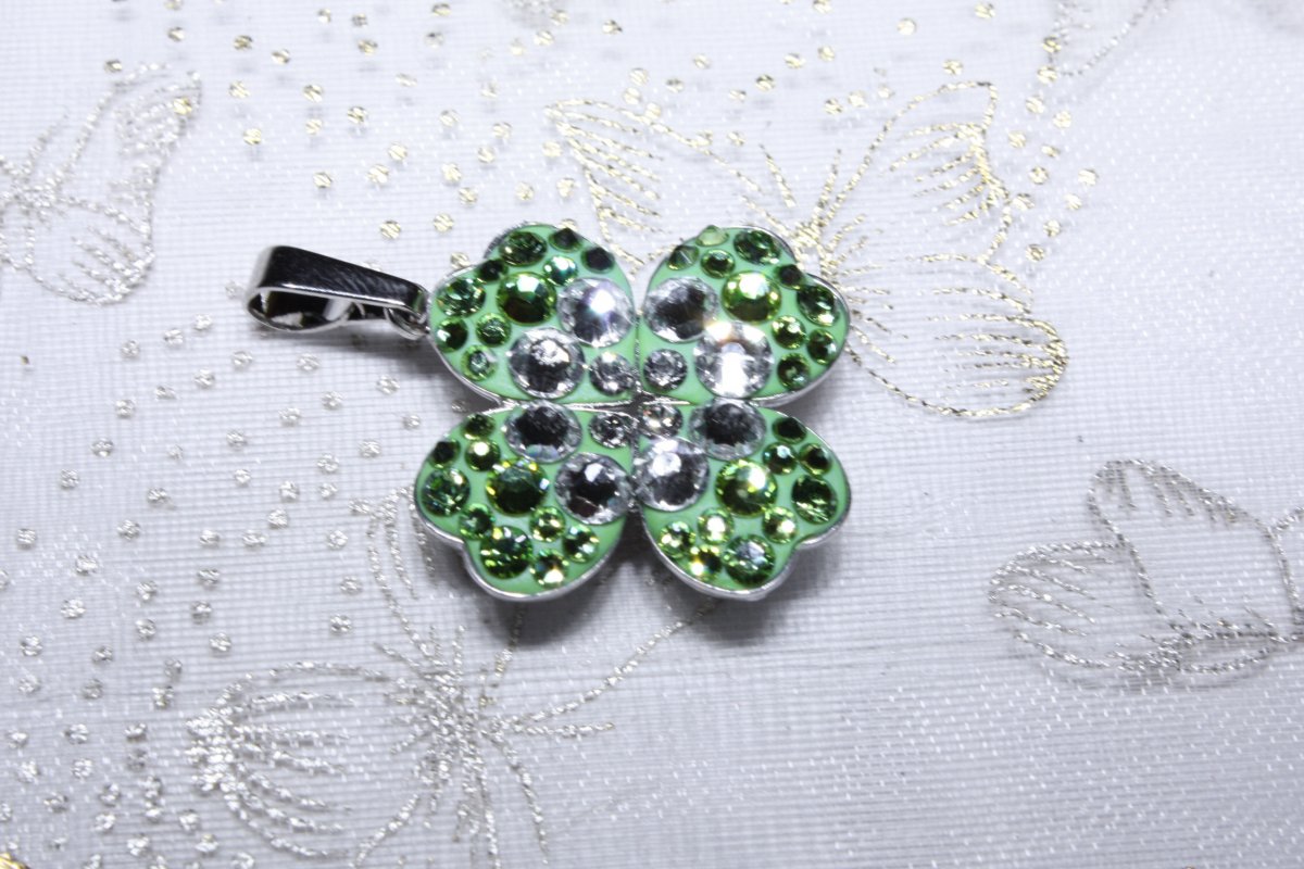 Malý zelený čtyřlístek 3