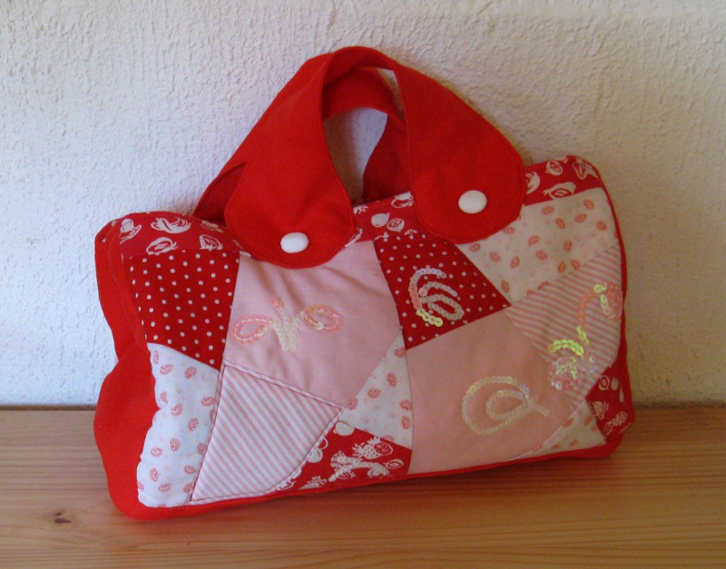 Taška pouze holčičí