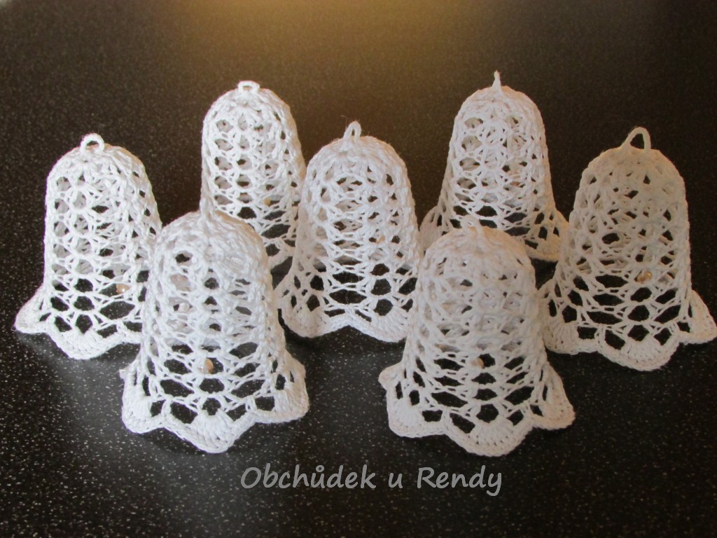 Háčkované vánoční zvonečky