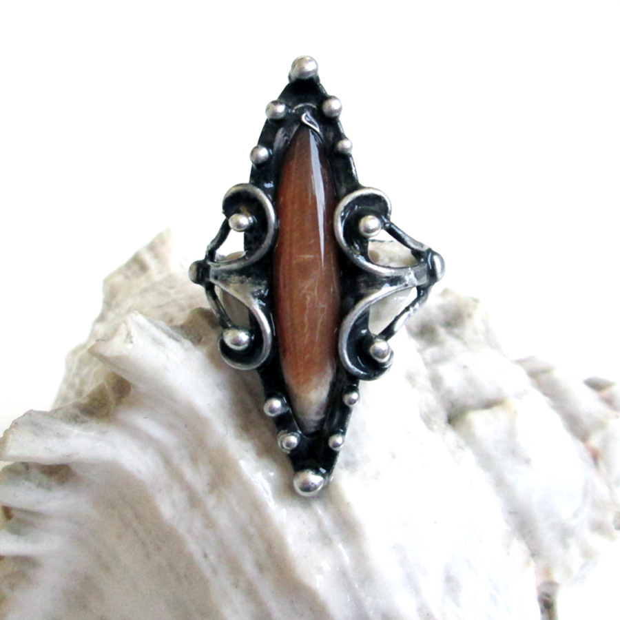 Se slunečním kamenem