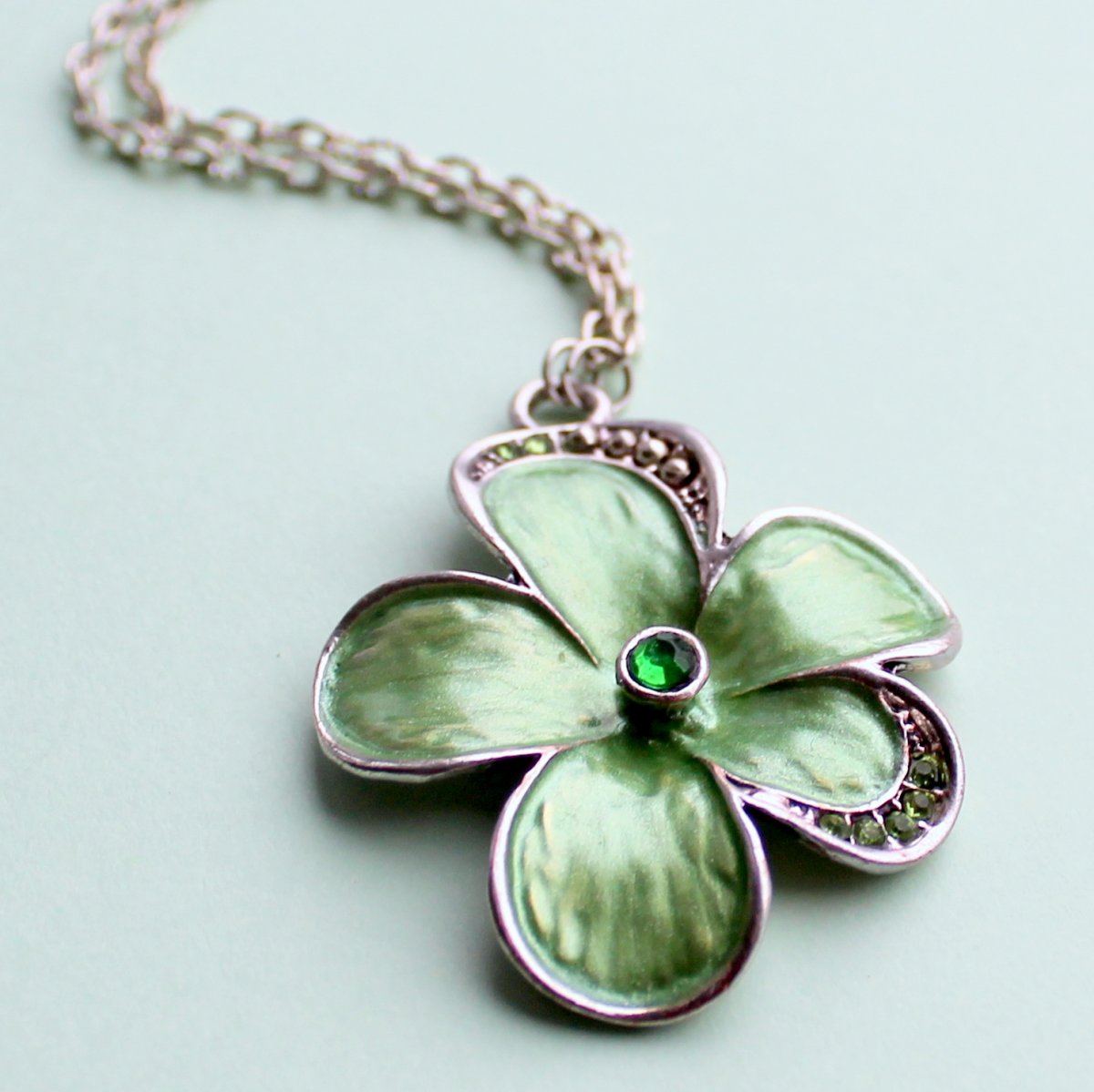 Květina - náhrdelník