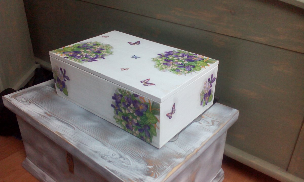 Sperkovnice, truhla, drevena krabice