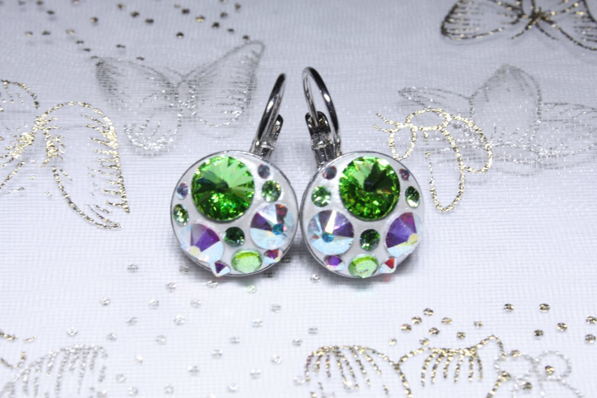 Zeleno-bílé náušnice