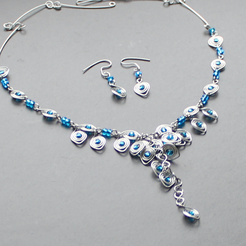 Paví chvost v blankytu