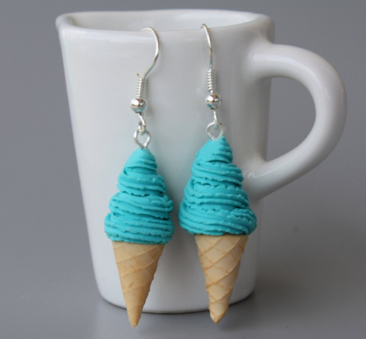 točená zmrzlina .. šmoulí