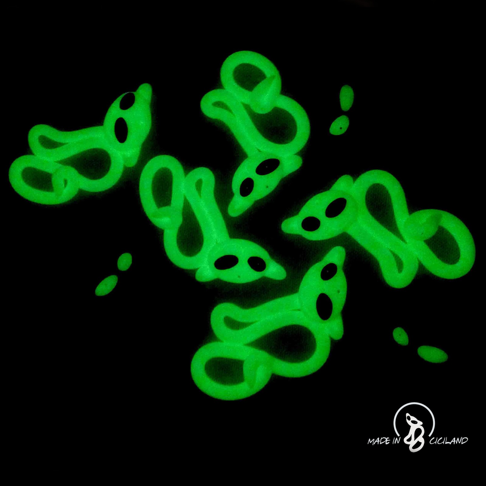 Noční neónová párty