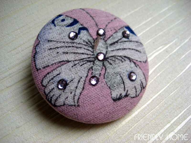 Motýlí velká buttonka