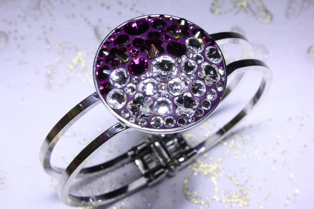 Ametystový kytičkový náramek