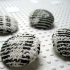 Černobílé knoflíčky