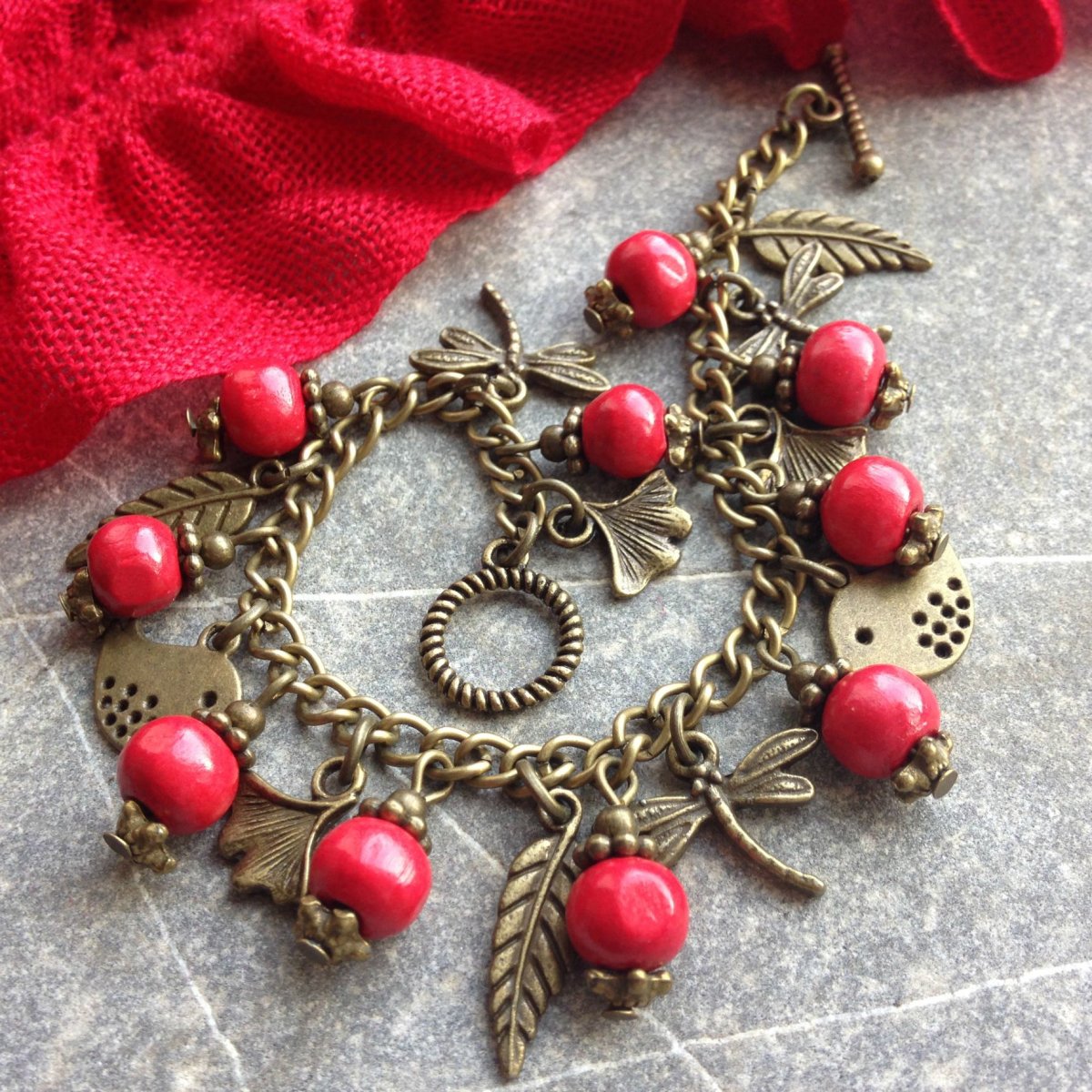 Na šípkovém keři