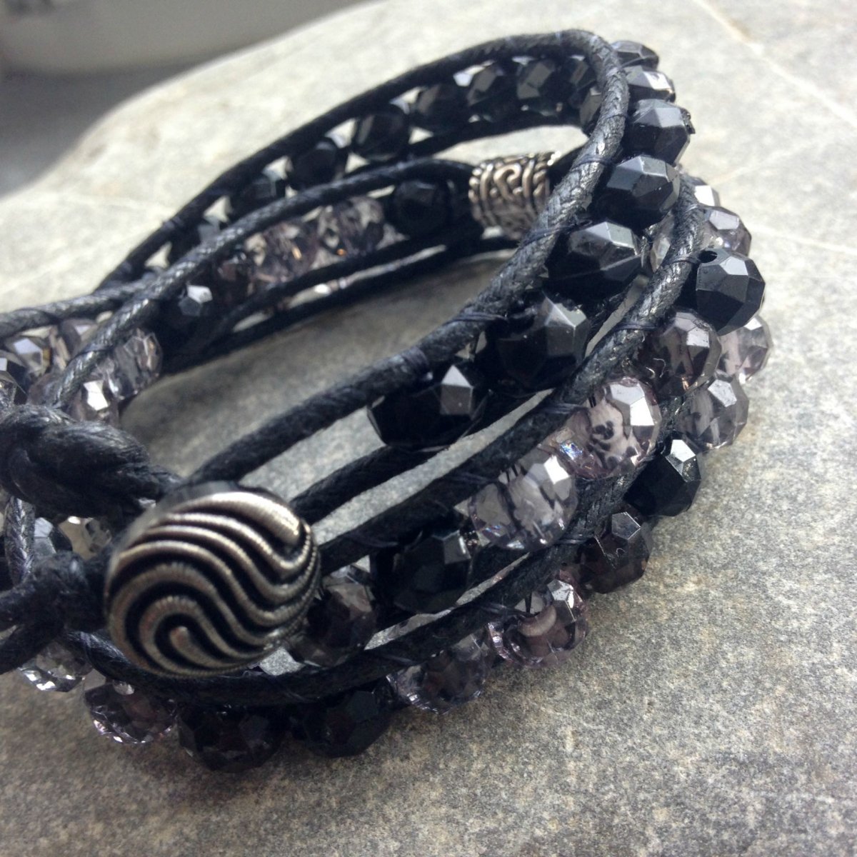 Wrap náramek černý