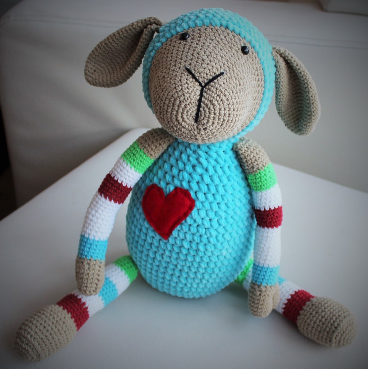 Háčkovaná muchlací ovečka