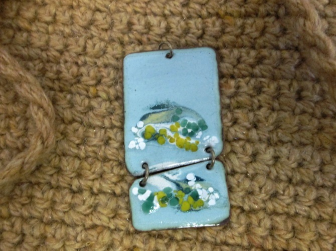 smaltovaný přívesek