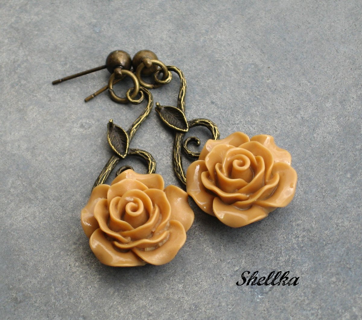 Náušnice s růžičkama 18