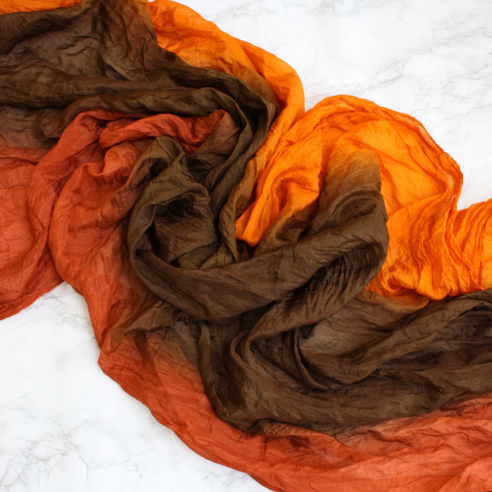 hedvábný pléd hnědo-oranžovo-červený 180x90