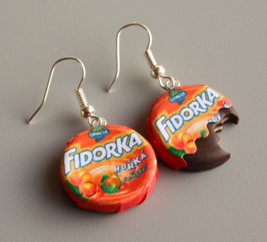 fidorky .. jedna nakouslá