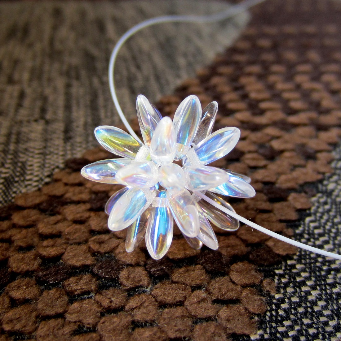 MINI ježek blýskavý-náhrdelík