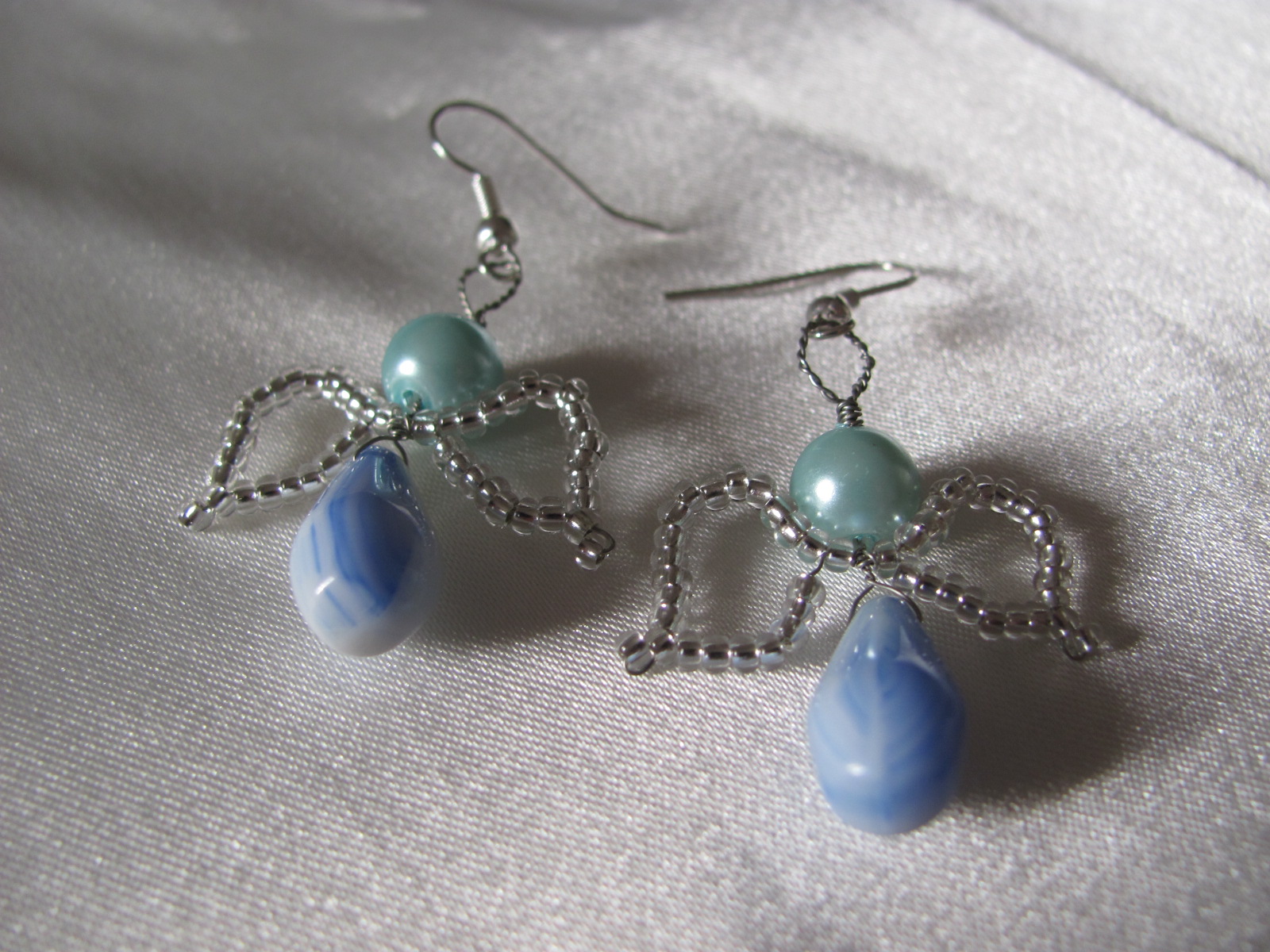 Andílci z mraků slétli