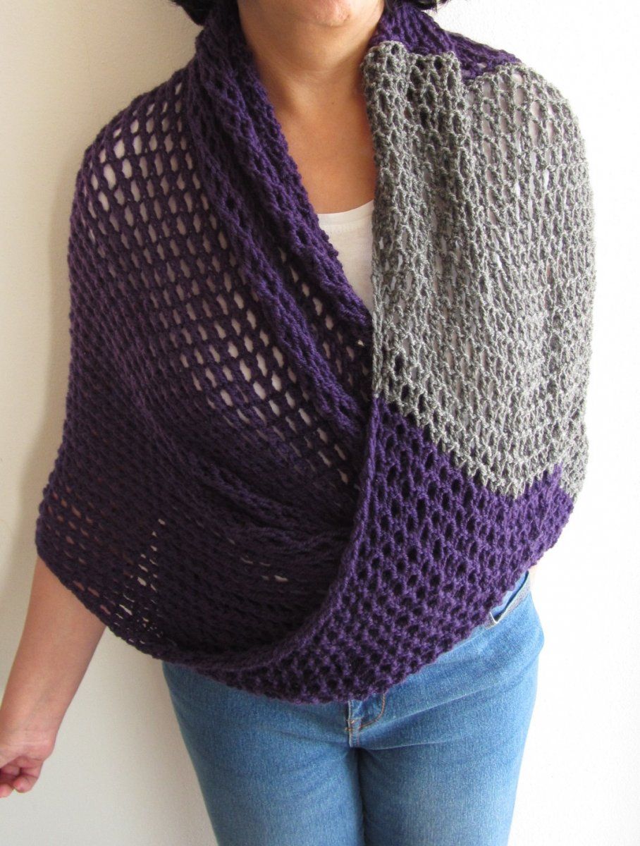 FIALOVÁ SÍŤ S ŠEDÝM PRUHEM 