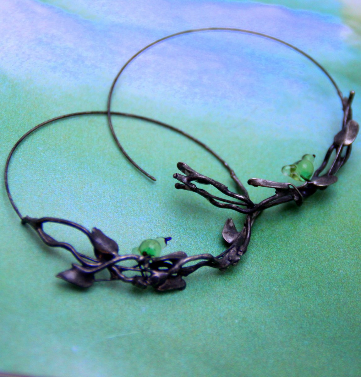 NÁUŠNICE PO ZAHNÍZDĚNÍ