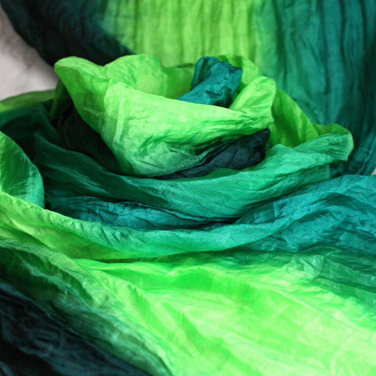 hedvábná šála zelená