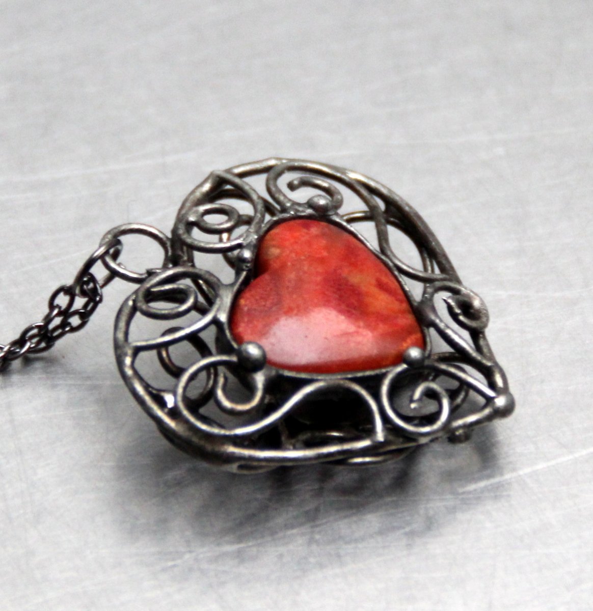 NÁHRDELNÍK ZAJATÉ SRDCE