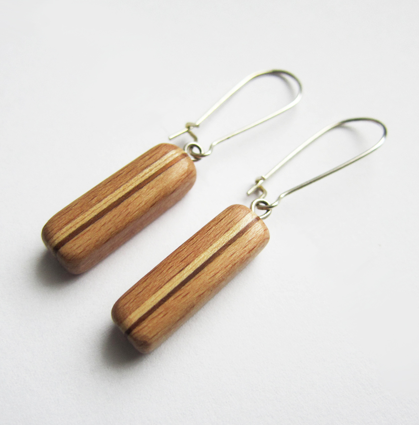 Dřevěné náušnice přírodní