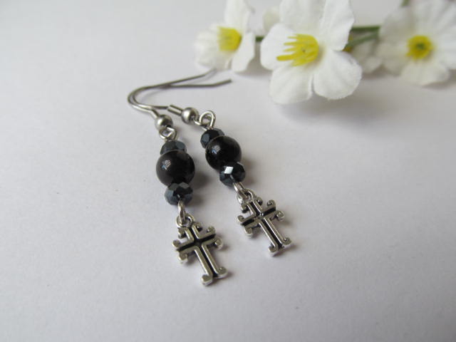 Křížek na chirurgické oceli  