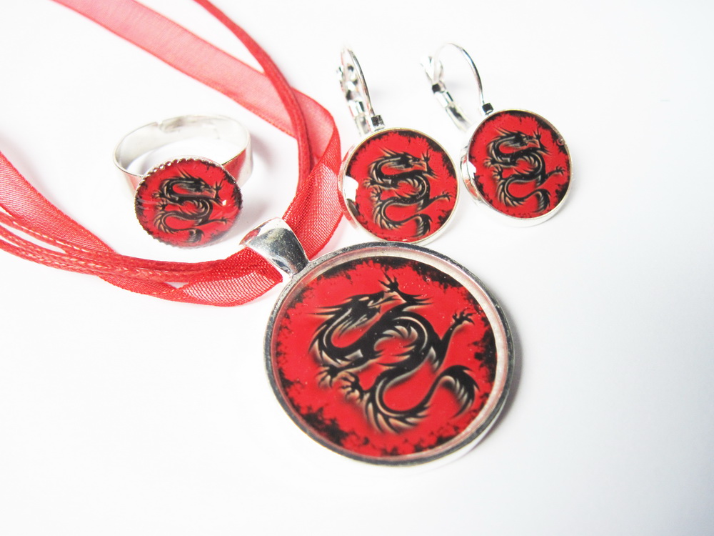 Dračí sada červená