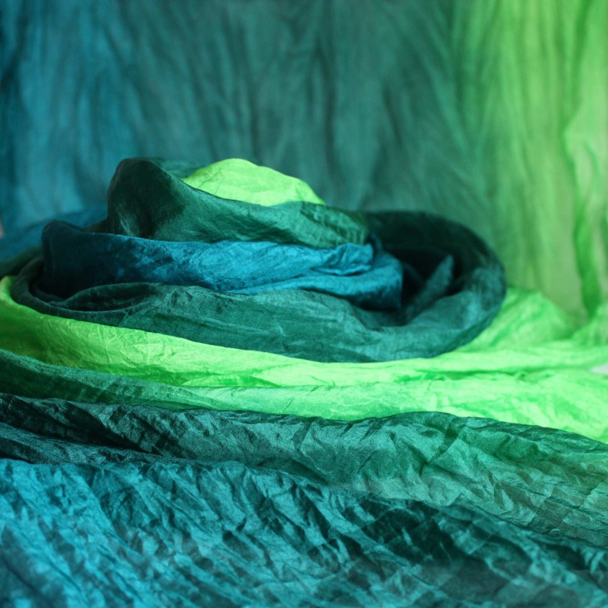 hedvábná šála zelená